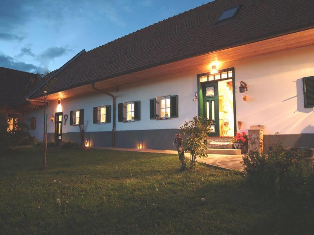 Sonnenhaus Grandl Apartment Feldbach  Luaran gambar